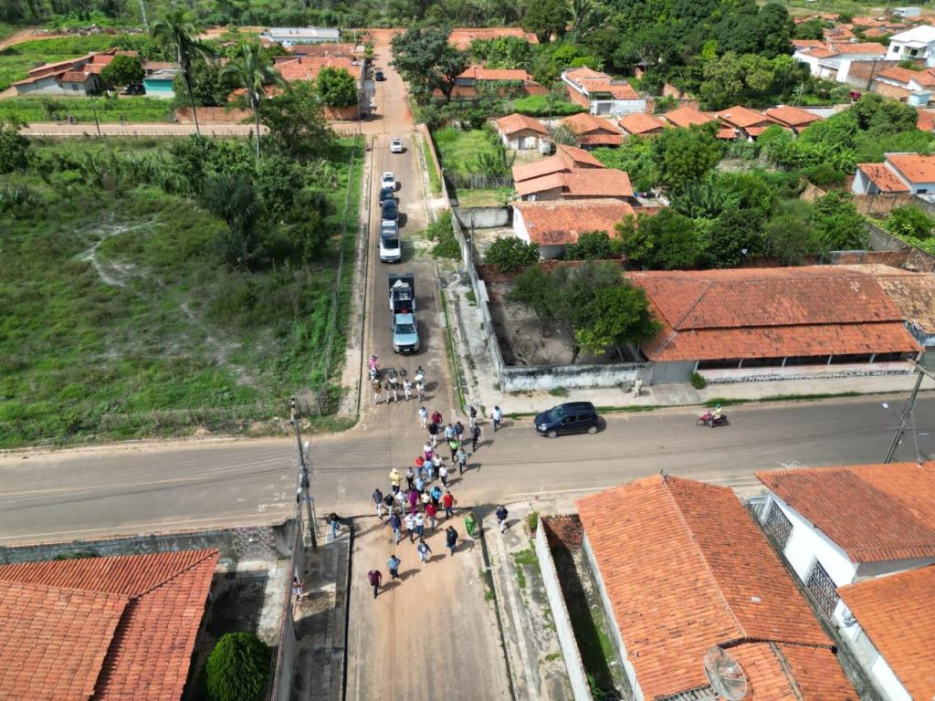 Prefeita Ivanária Sampaio inaugura novas ruas com pavimentação poliédrica