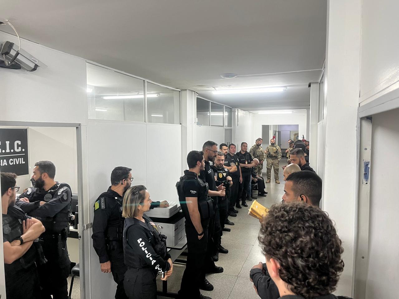 Polícia Civil do Piauí prende 8 acusados de aplicar golpe do "Falso Parente"