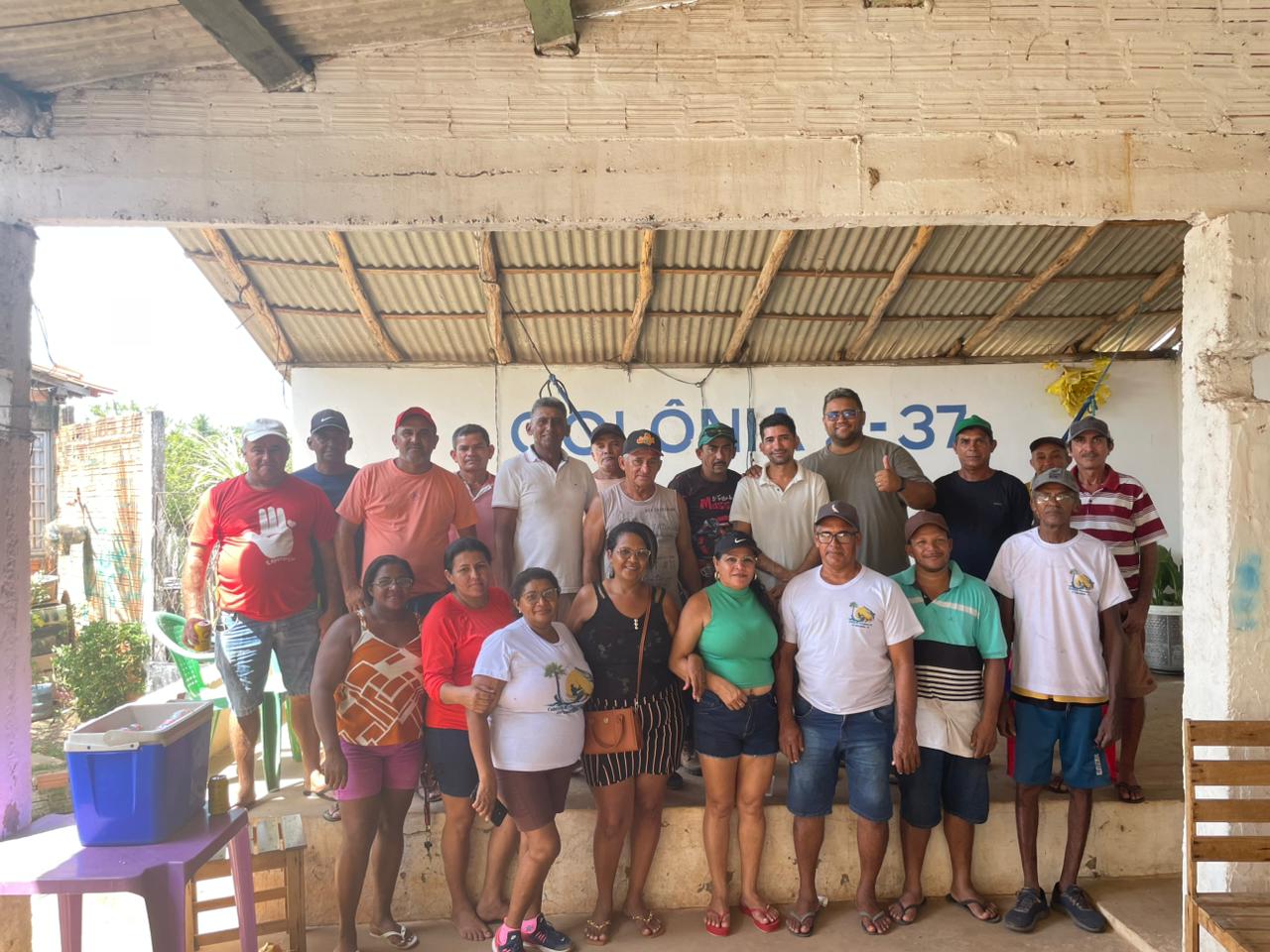 Colônia de Pescadores realiza mutirão de limpeza às margens do Rio Longá em Esperantina